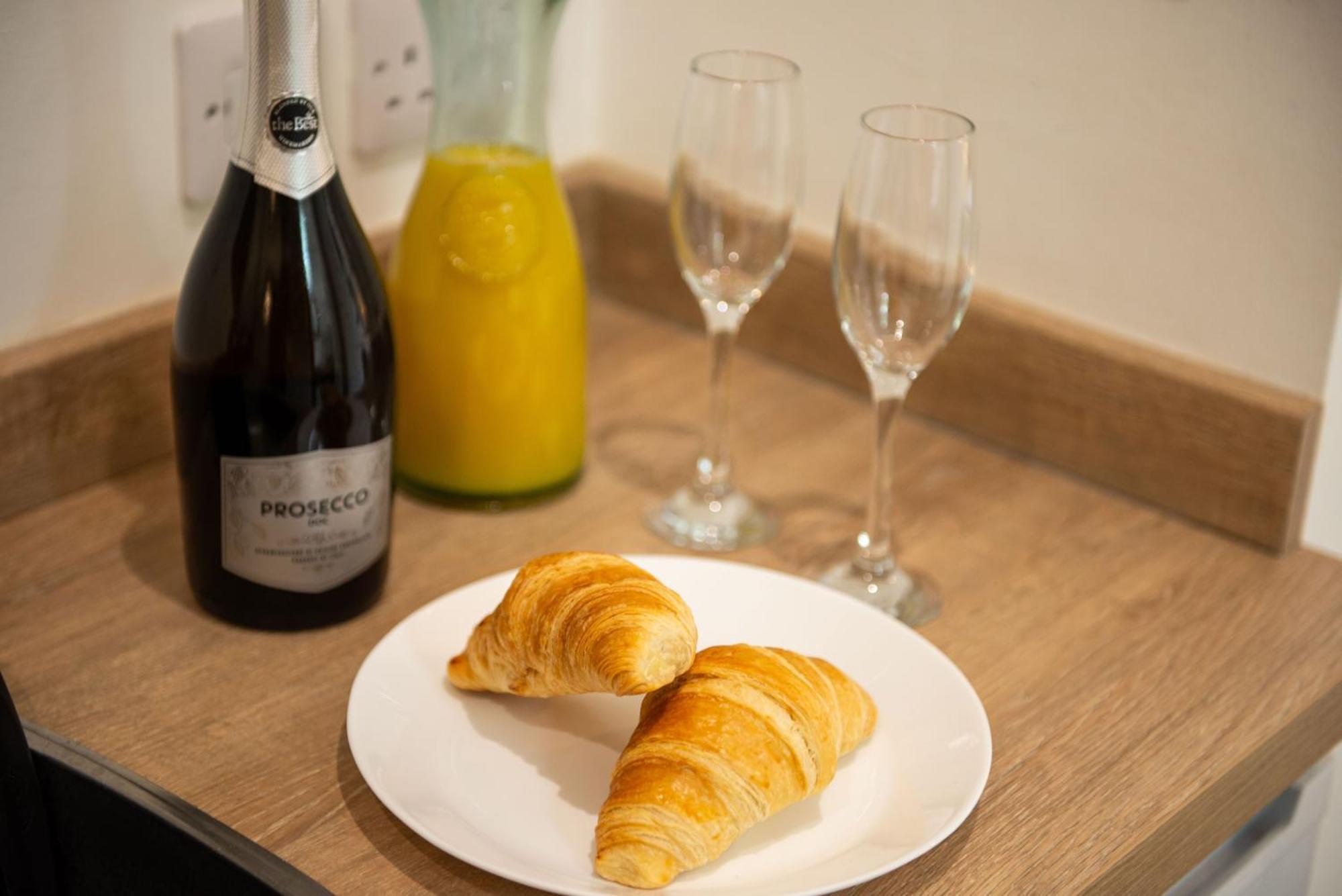 Appartamento Work & Relax - Free Parking - 5 Mins To Stamford Ufford  Esterno foto